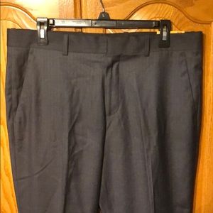 NWT! Perry Ellis Slim Fit dress pants 33x32